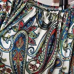 Cavenders R Rouge Western Paisley Women's Top, Size Large Shirt 3/4 Bell Sleeves